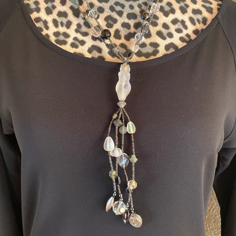 💕Vintage💕 Handmade Goddess Necklace